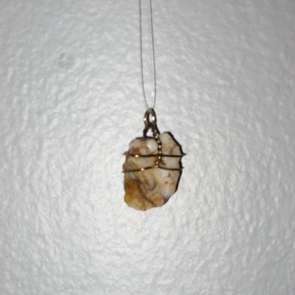Wire wrapped Rock Necklace - Picture 2 of 3